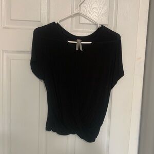 Basic black t shirt